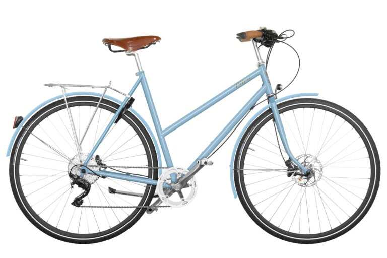 Pilen GTV dam Ljusblå RAL 5024. Extrautrustad: helfärgad cykel, Plusfärg RAL 5024, sadel Brooks B17 honung äkta läder och pedaler Marwi SP-2150.